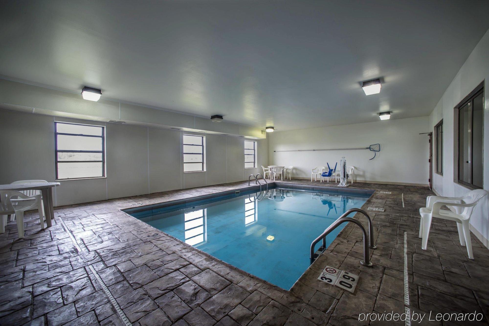 Hotel Super 8 By Wyndham Harrisburg Exteriér fotografie