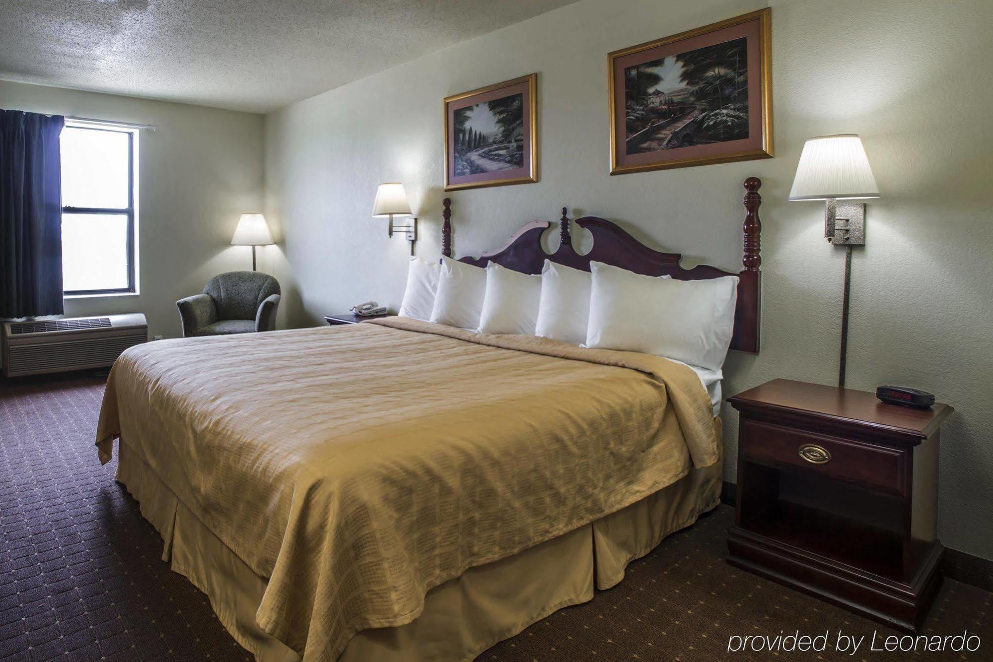 Hotel Super 8 By Wyndham Harrisburg Exteriér fotografie