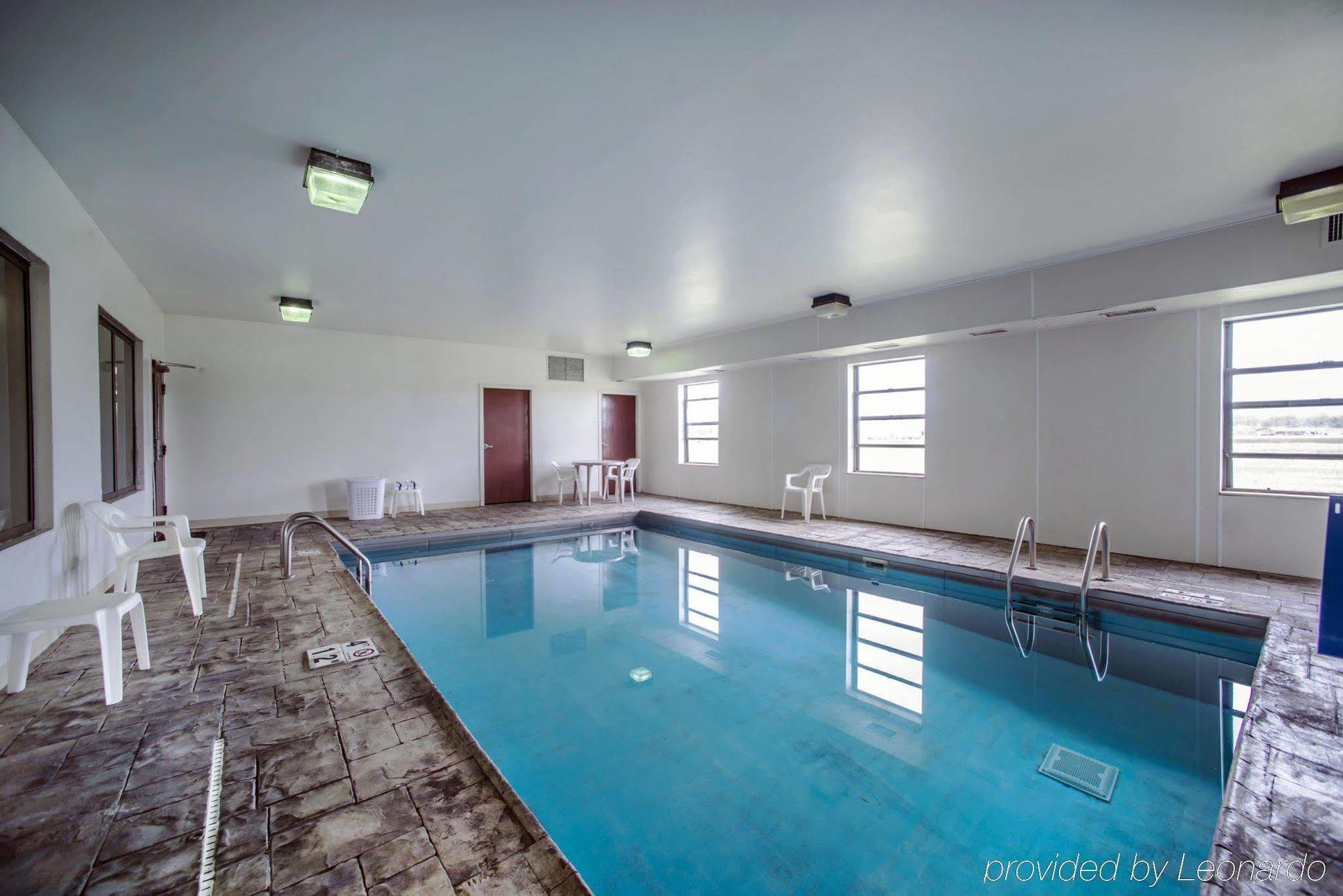 Hotel Super 8 By Wyndham Harrisburg Exteriér fotografie